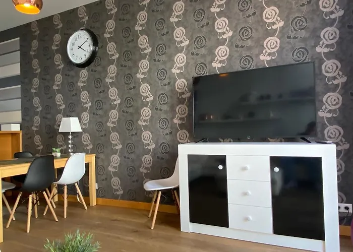 Grand Appartement Jourdan EU